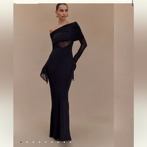 Elegant Black Evening Gown